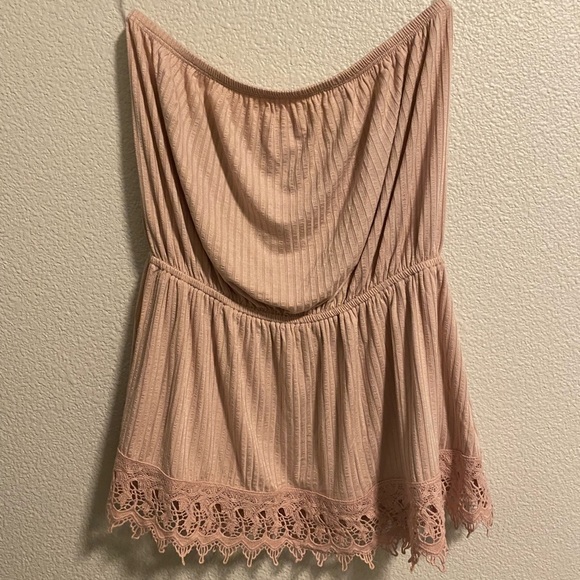 Maurices Tops - NWT Strapless peplum top!